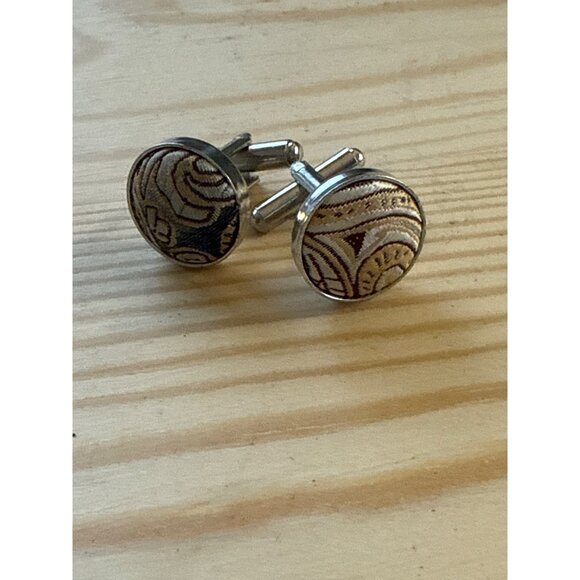 Mens Silver Tone Round Cufflinks With Abstract Patterned Fabric Insets - Picture 1 of 4